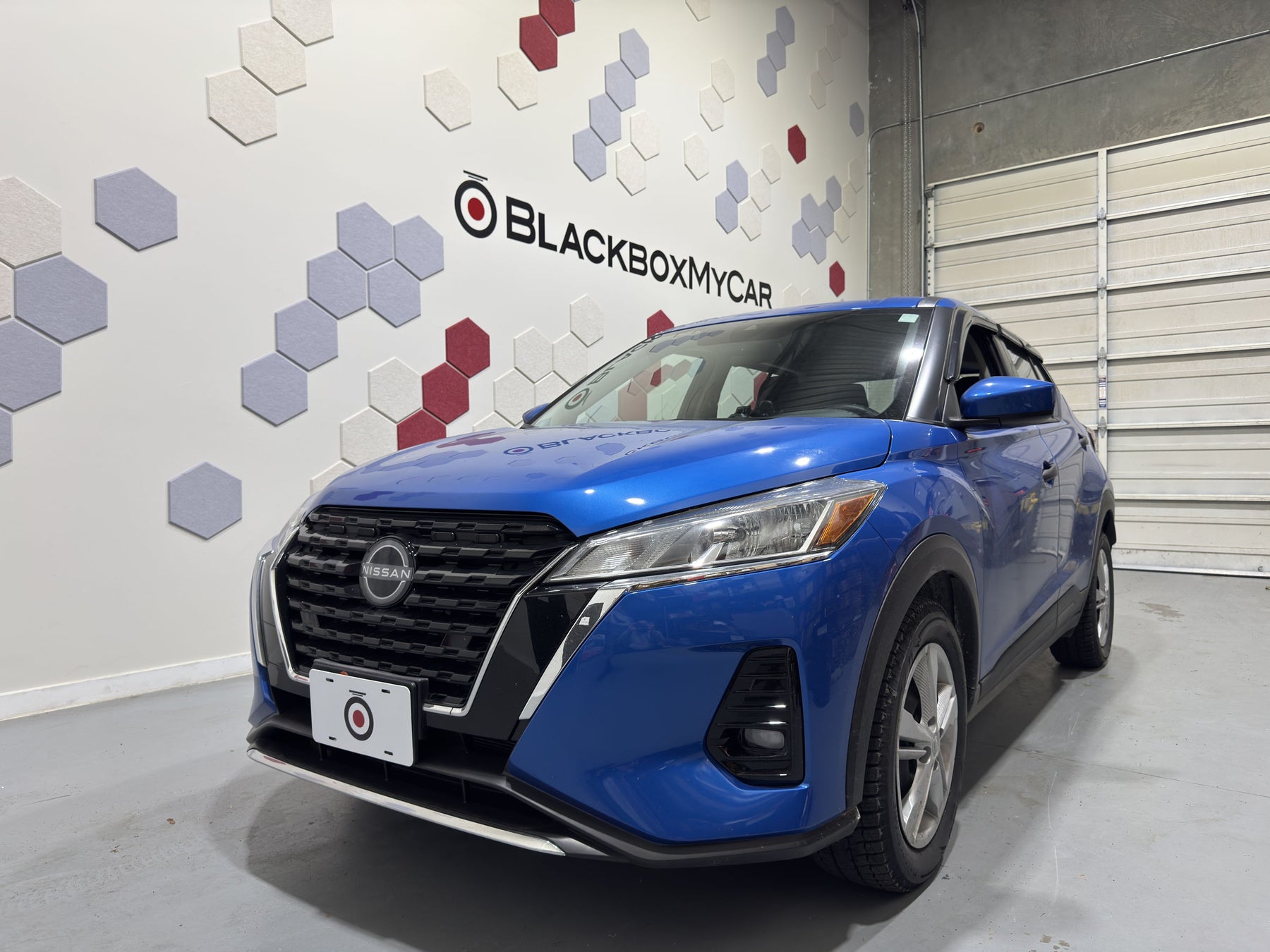 Installing a BlackVue Elite 8 2CH in a a 2023 Nissan Kicks Without a Single Wire Hardwired