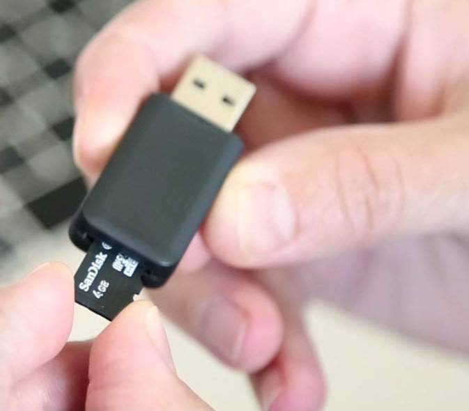 3. Retrieve Dash Cam Footage via Computer illustration